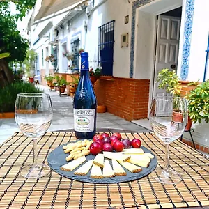  Apartamento Tipico Y Pintoresco Patio De Vecinos, Con Encanto